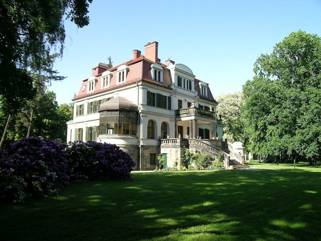 Rezydencja Jankow Ilowa Exterior photo